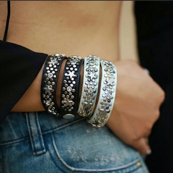 Leather Star Wrap Snap Bracelet - Picture 8 of 8